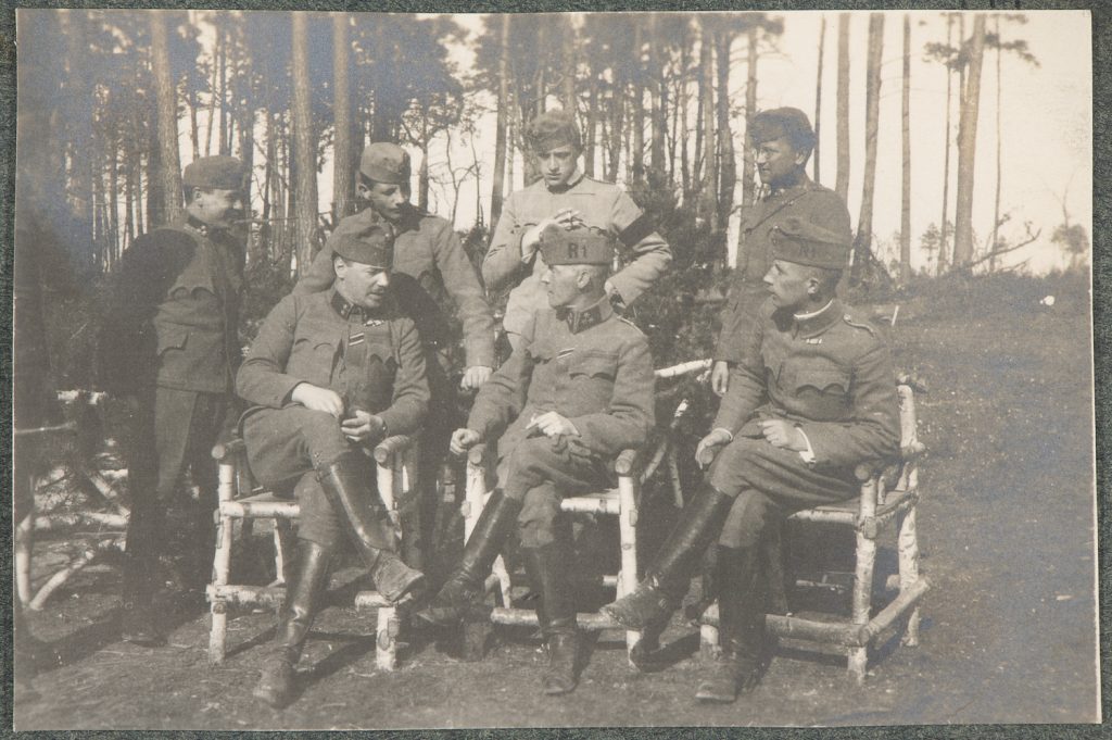 Siedmiu żołnierzy armii Austro-Węgier, portret